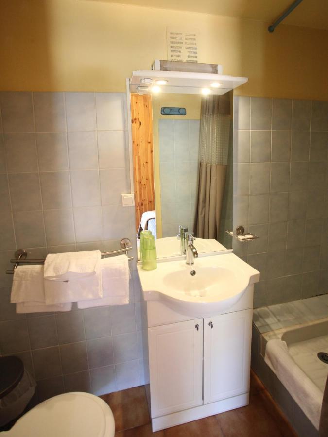 Acropole Asco Hotel Bagian luar foto