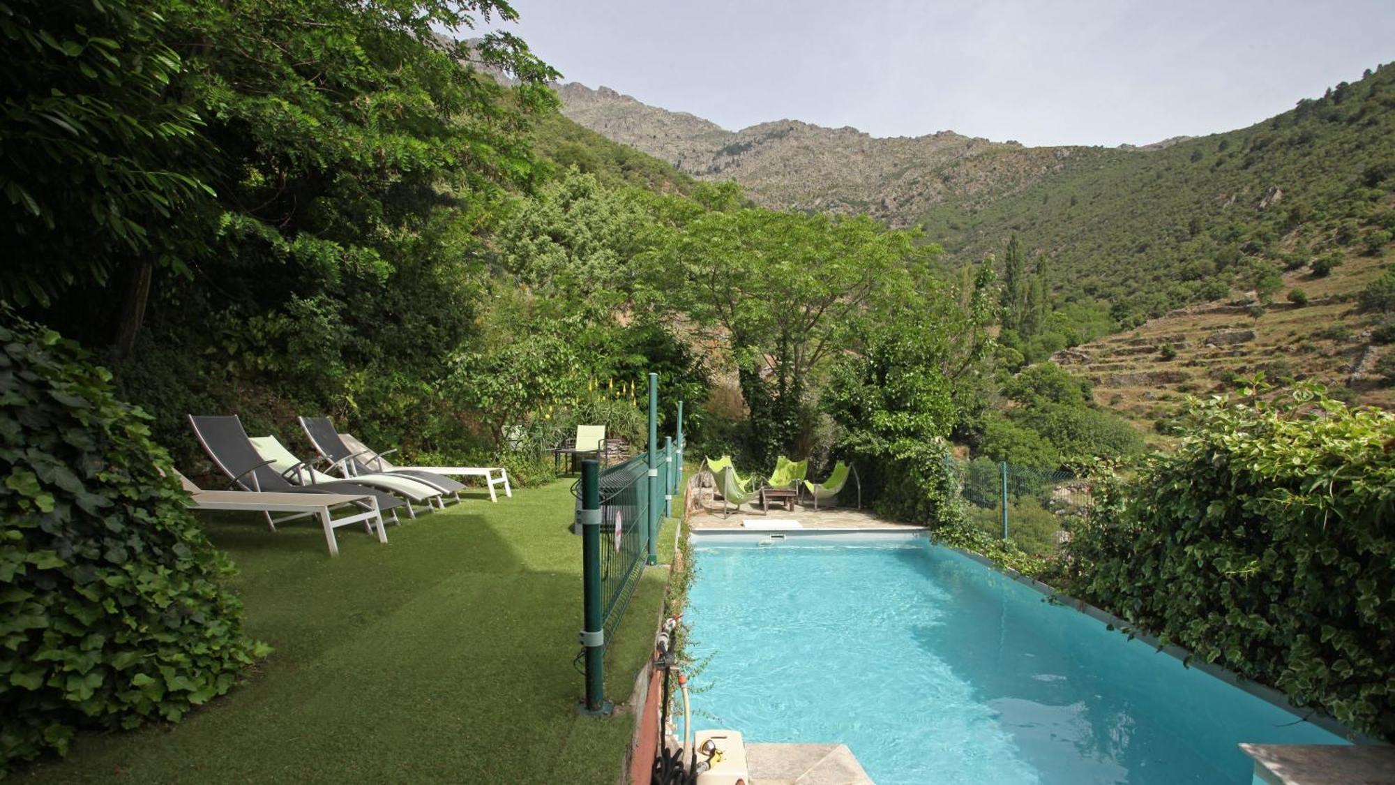 Acropole Asco Hotel Bagian luar foto